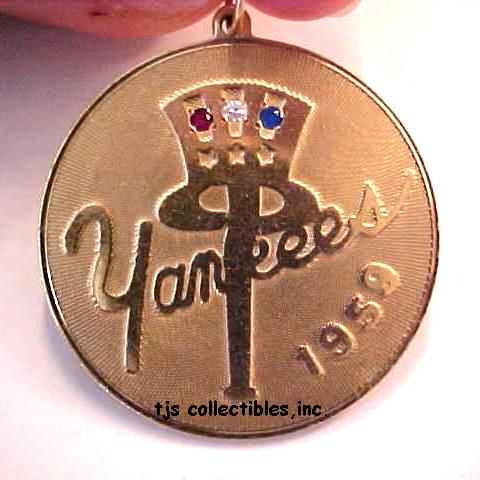 1959 NY YANKEES CHAMPIONSHIP STYLE PENDANT / CHARM