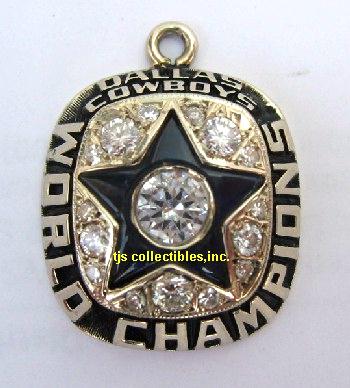 1971 DALLAS COWBOYS SB VI CHAMPIONSHIP PENDANT