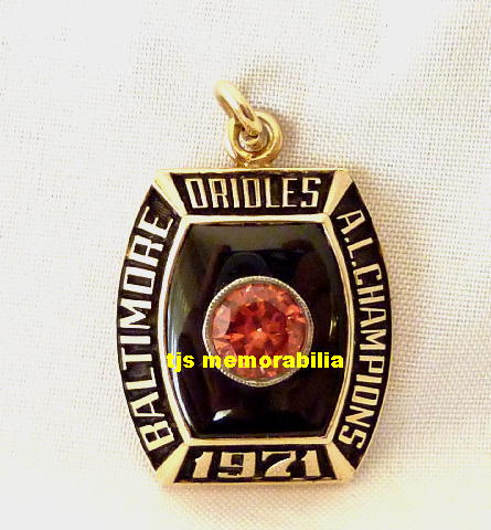 1971 BALTIMORE ORIOLES AMERICAN LEAGUE CHAMPIONSHIP RING TOP PENDANT & ORIGINAL BALFOUR BOX