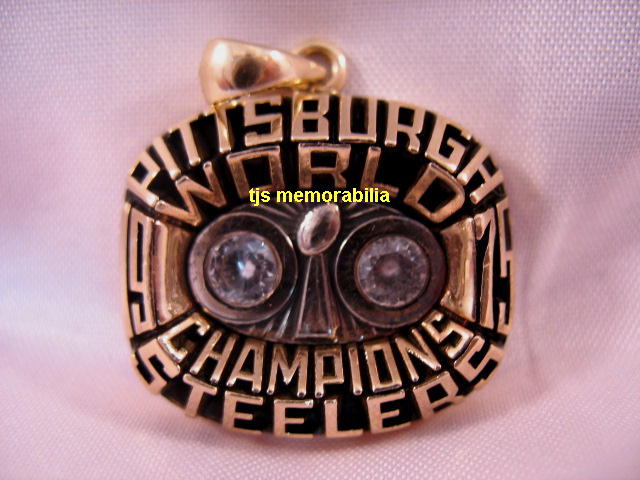 1975 PITTSBURGH STEELERS SUPER BOWL X CHAMPIONSHIP PENDANT