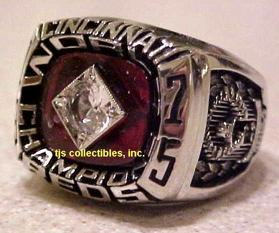 1975 CINCINNATI REDS WORLD SERIES CHAMPIONSHIP RING