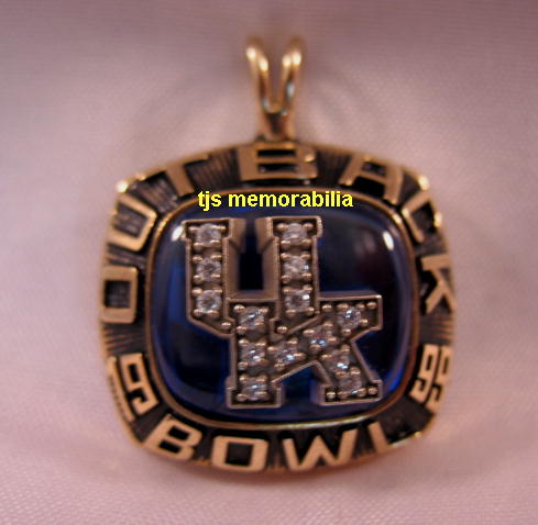 1999 KENTUCKY WILDCATS OUTBACK BOWL CHAMPIONSHIP RING TOP / PENDANT