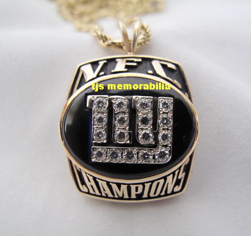 2000 NY GIANTS NFC CHAMPIONSHIP PENDANT & PRESENTATION BOX