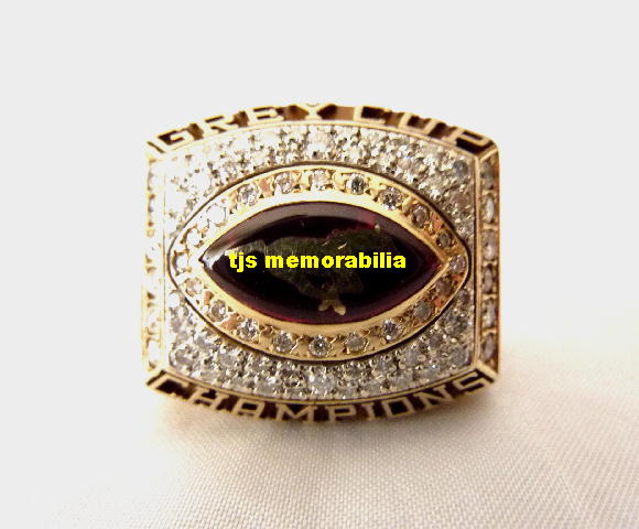 2001 CALGARY STAMPEDERS GREY CUP CHAMPIONSHIP RING & ORIGINAL PRESENTATION BOX