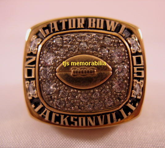 2005 WEST VIRGINIA MOUNTAINEERS GATOR BOWL CHAMPIONSHIP RING