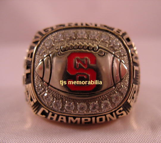 2003 NORTH CAROLINA WOLF PACK TANGERINE BOWL CHAMPIONSHIP RING