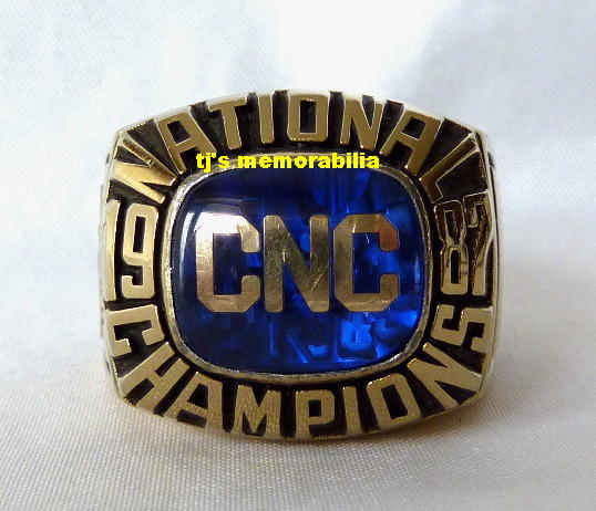1987 CHRISTOPHER NEWPORT CAPTAINS TRACK & FIELD NATIONAL CHAMPIONSHIP RING