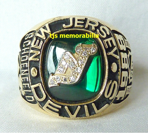 1988 NEW JERSEY DEVILS PATRICK DIVISION CHAMPIONSHIP RING