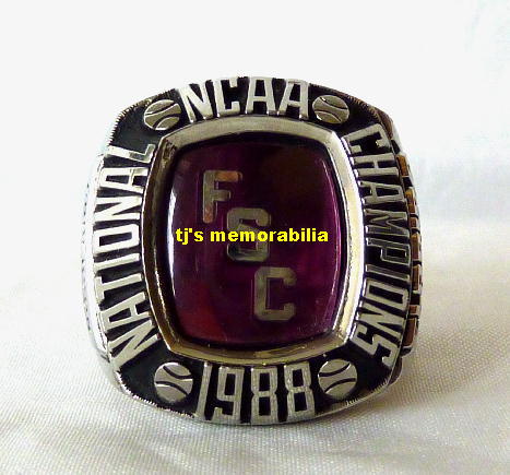 1988 FLORIDA SOUTHERN MOCCASINS NATIONAL CHAMPIONSHIP RING